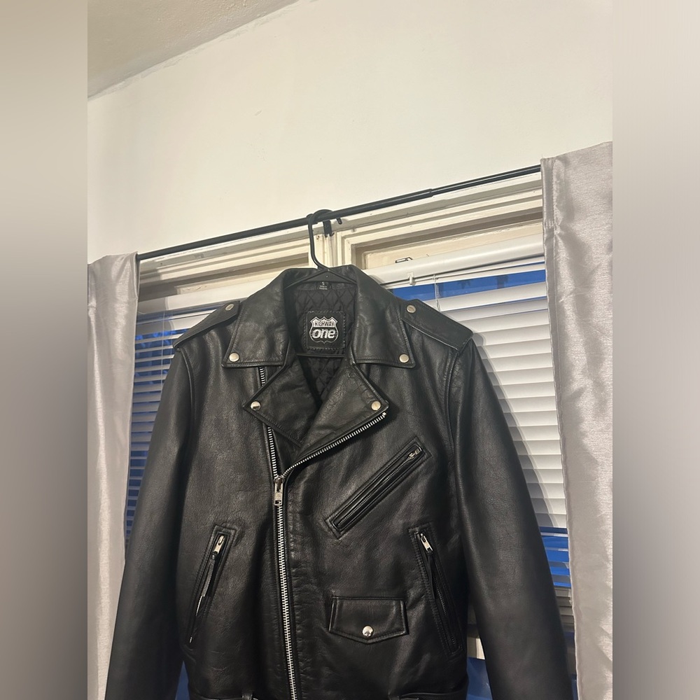 Highway one, real leather jacket size small